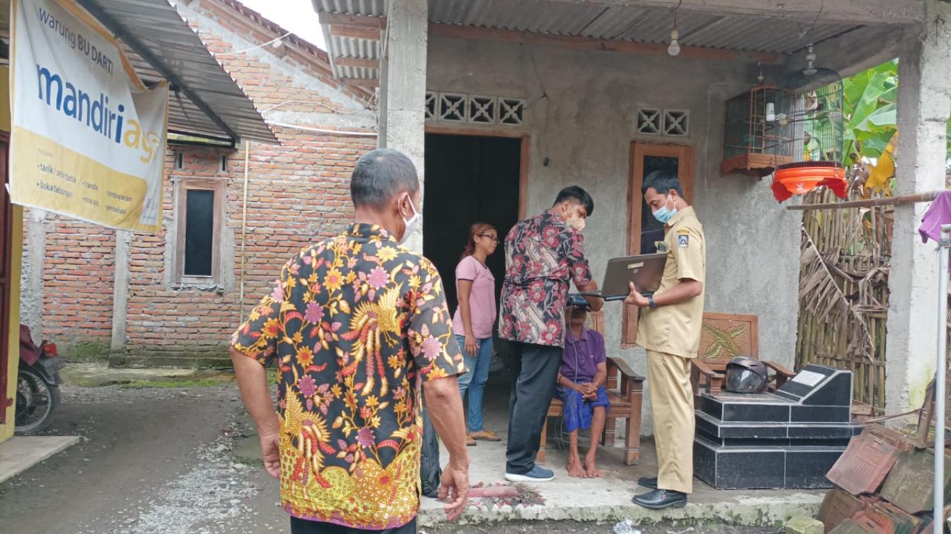 Dukcapil Sleman “Jemput Bola” Rekam KTP-El